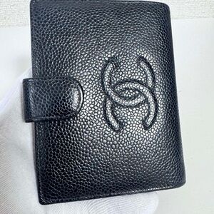 Chanel Caviar Leather Kisslock Vintage Small